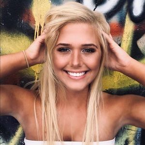 Meet your Posher, Riley